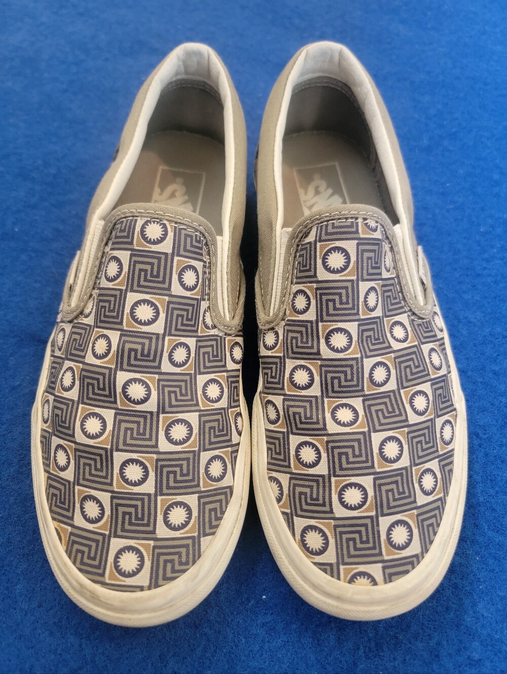 Vans Geo trek Slip Ons - Womens Size 7